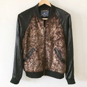 - Faux Fur Silk Sleeve Bomber Jacket-